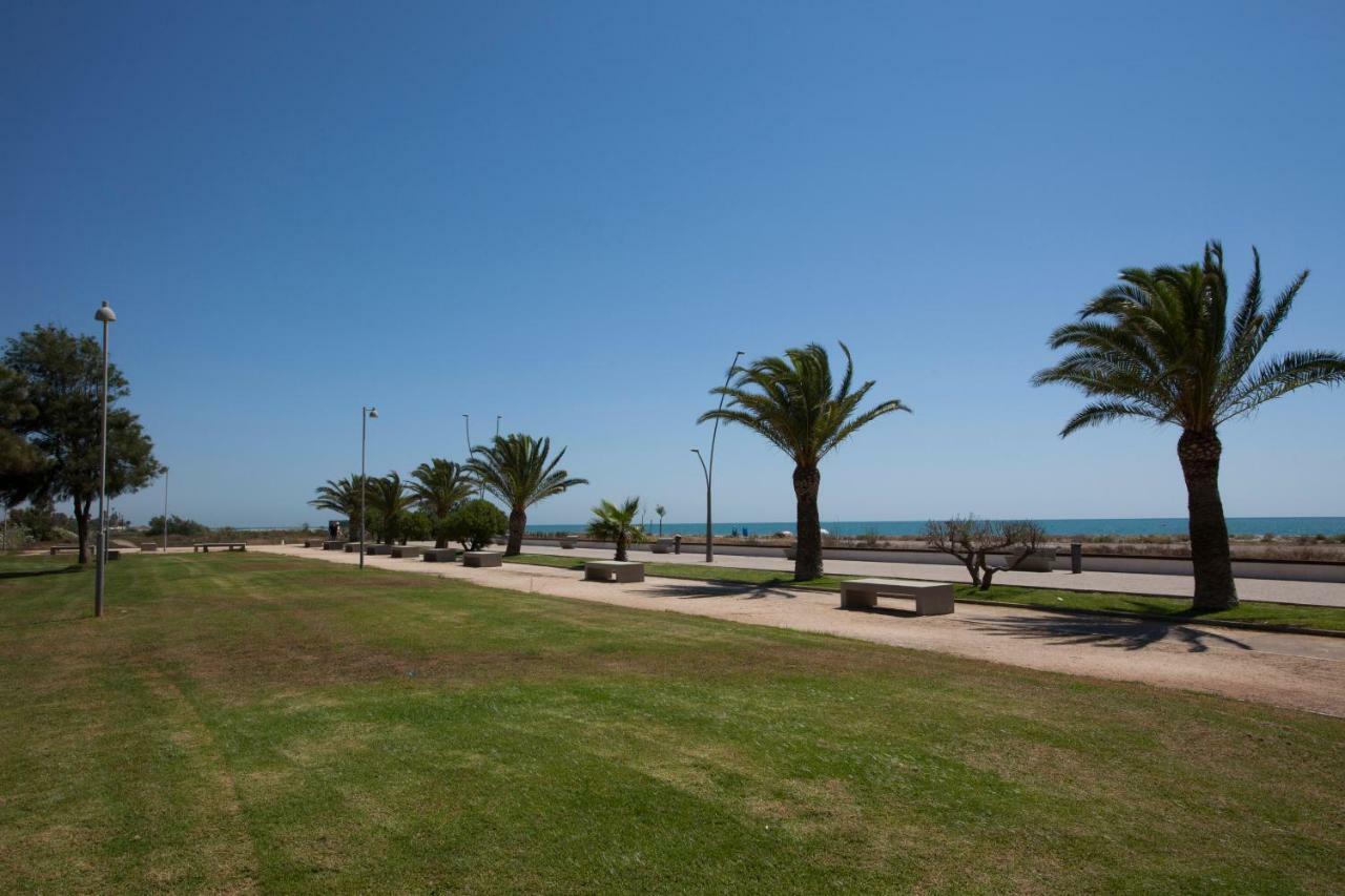Singularstays Moncofar Beach エクステリア 写真